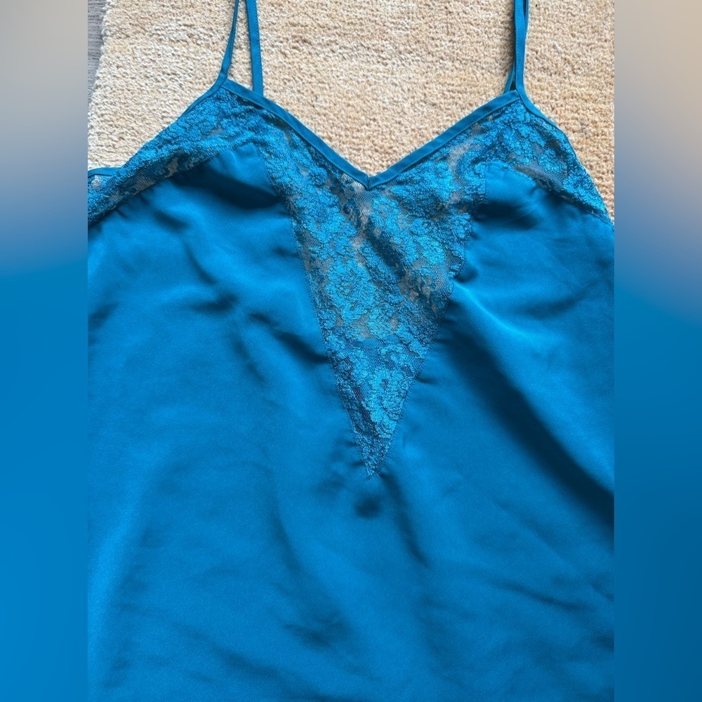 Vintage Victoria’s Secret Gold Label Blue Slip w/Lace - Picture 4 of 8